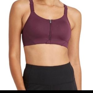 All in motion bra size 34C plum color / Mulberry